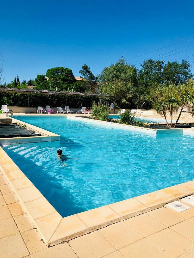 Appartement dans la résidence LES MAZETS DE CAMARGUE Arlés Exterior foto